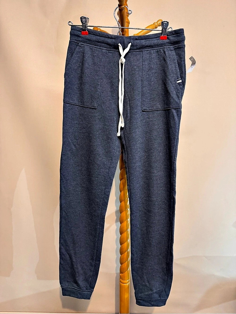 Women’s Gap Jogger Pants in Gray w Pockets Size XS NWT